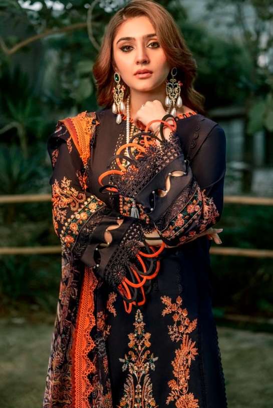 Super Hit Design Dno. 470 & 471 by Taj  